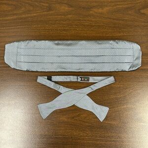 R. Hanauer Silver/Black Dot Silk Cummerbund Set
